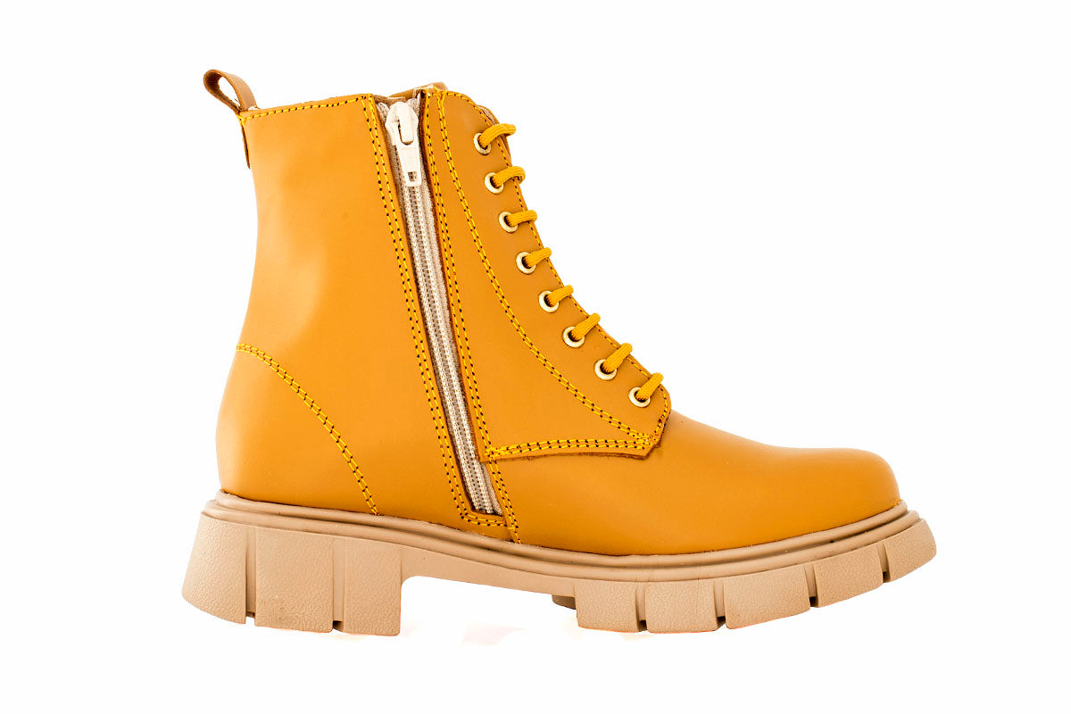 BOTA NIÑA 792509 PIEL MOSTAZA TUBO BAJO