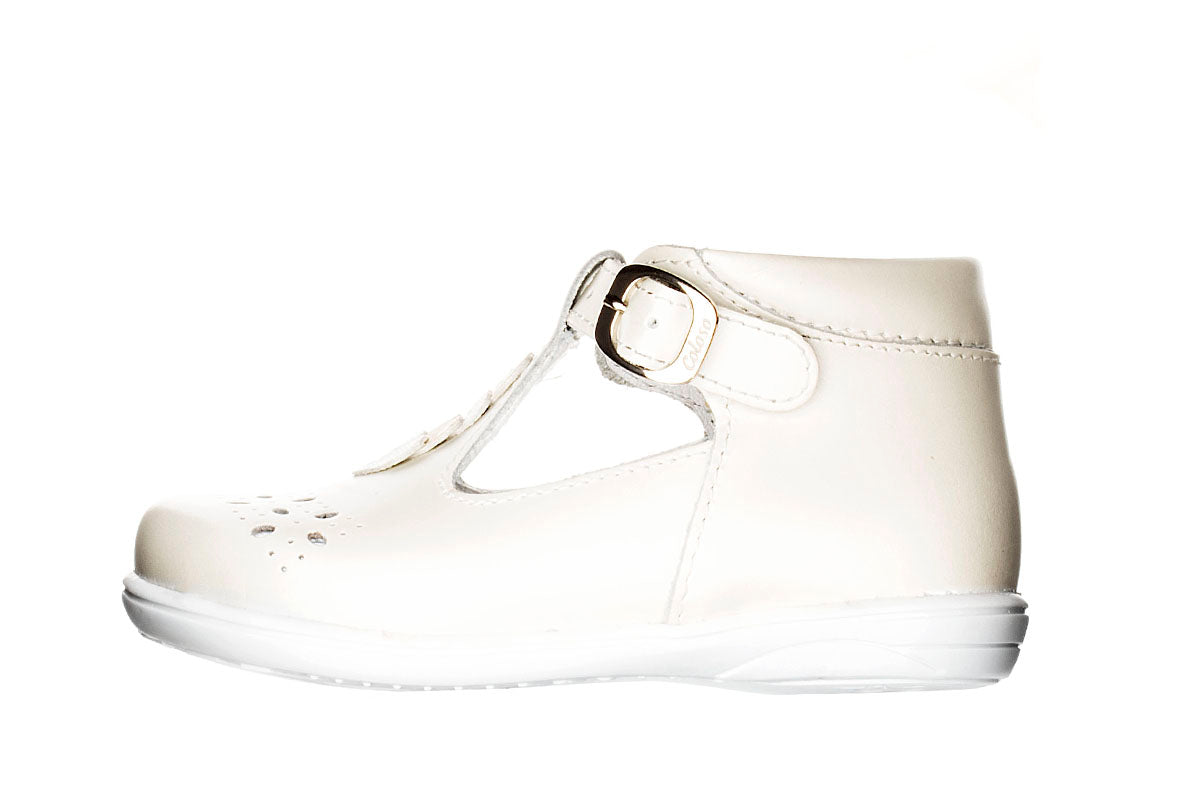 BOTITA PARA NIÑA 99601 PIEL BLANCA NACARADA