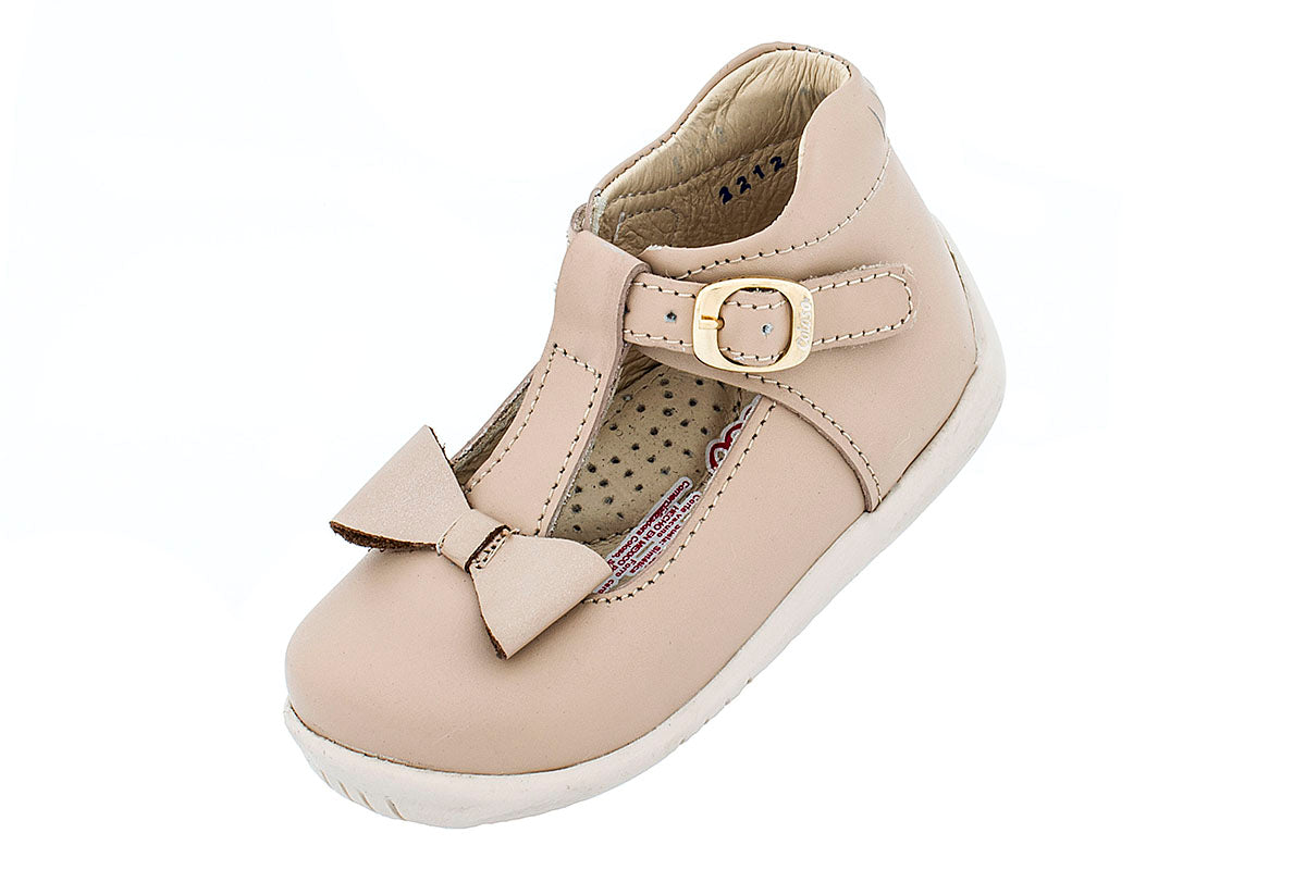 BOTITA PARA NIÑA 884104 PIEL BEIGE